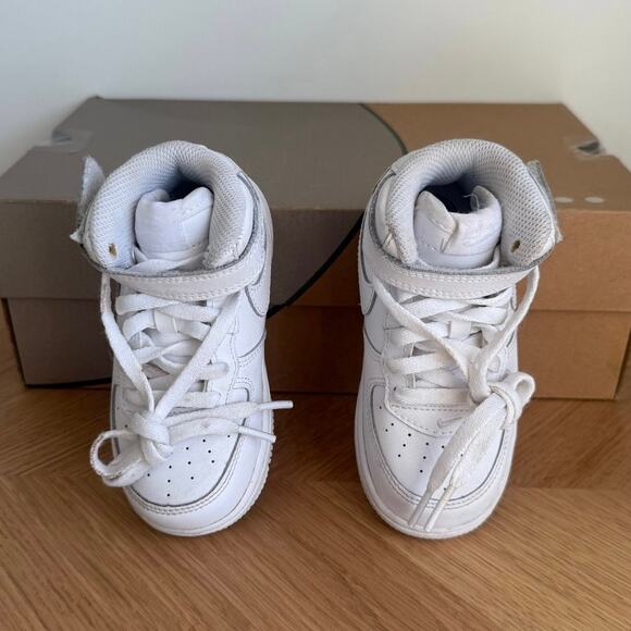 Nike Air Force 1 Mid ‘Triple White’ Toddler Sneakers - SZ 8 C - Picture 4 of 14